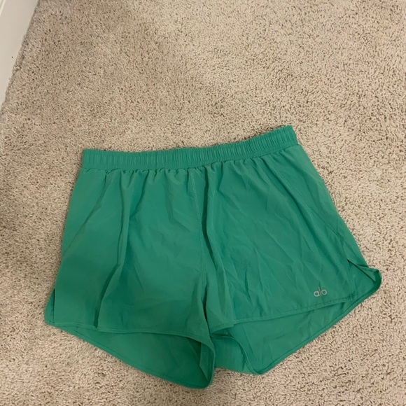 Alo stride short - Picture 2 of 3